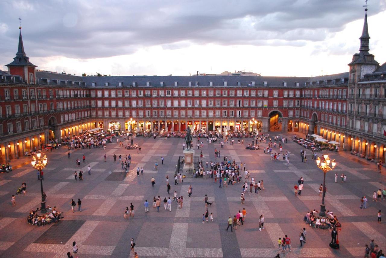 Nuevo Elegante Piso Vintage En Plena Plaza Mayor 马德里 外观 照片